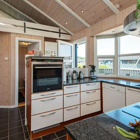 Ii Holiday home *