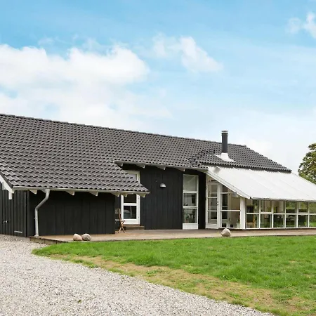 Ii Holiday home *